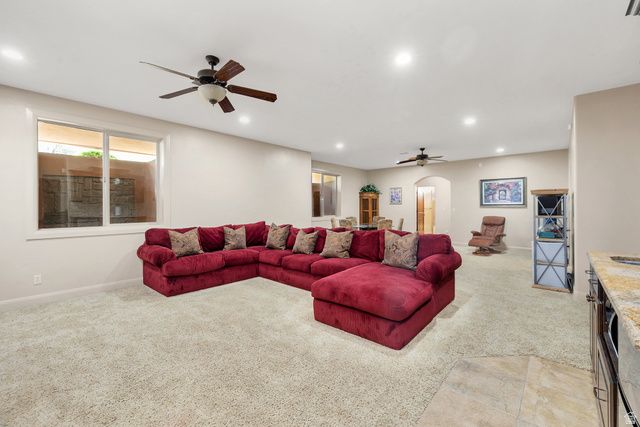 373 W MERIDIAN DR, Ivins, UT 84738