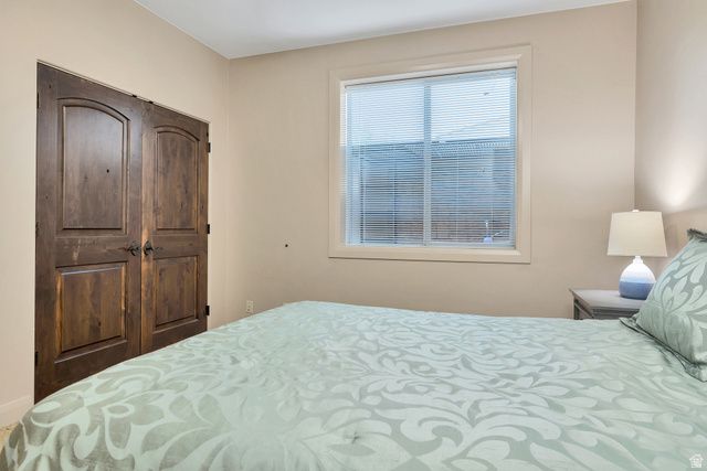 373 W MERIDIAN DR, Ivins, UT 84738