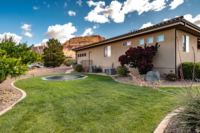 373 W MERIDIAN DR, Ivins, UT 84738