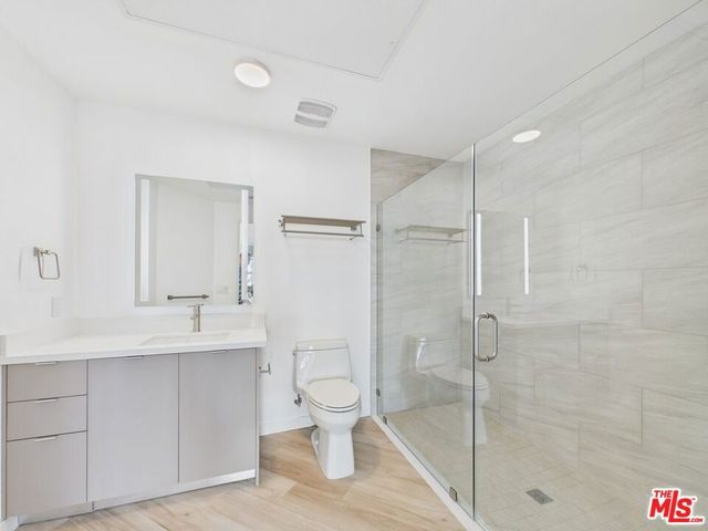 9900 Venice 309, Culver City, CA 90232