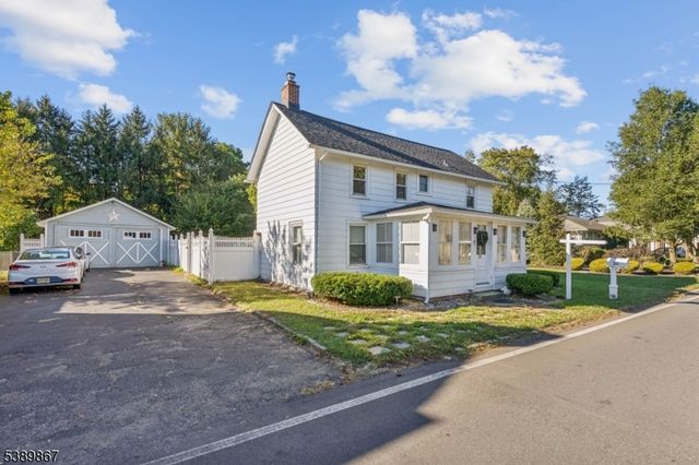 385 Ridge Rd, South Brunswick Twp., NJ 08810
