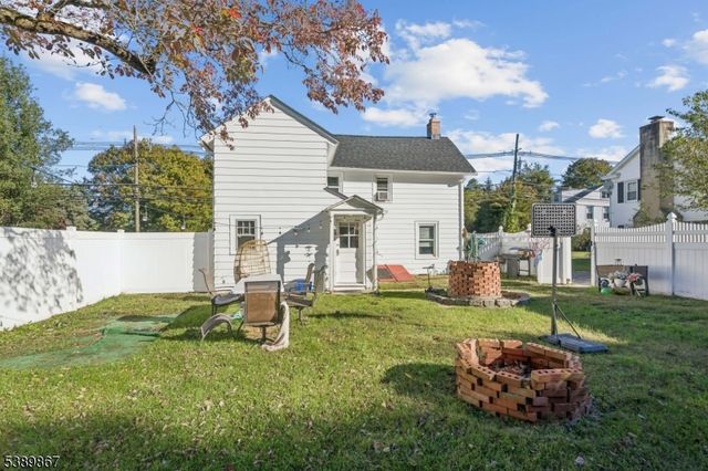 385 Ridge Rd, South Brunswick Twp., NJ 08810