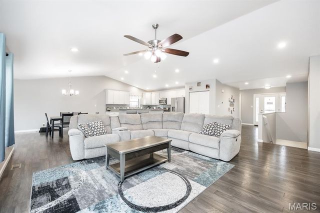 2620 Vulliet Road, Highland, IL 62249