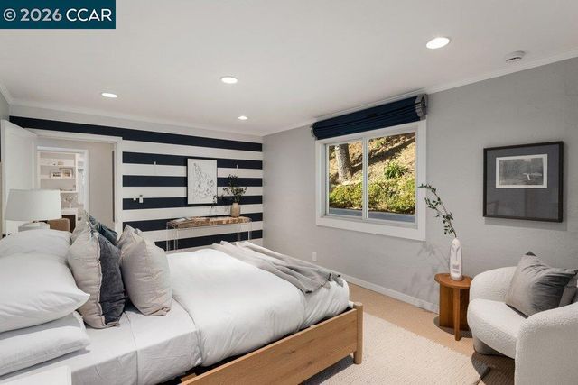 371 Camino Sobrante, Orinda, CA 94563