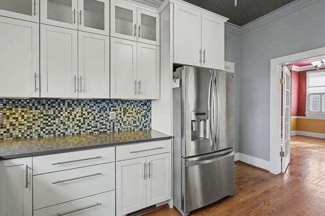 1361 VINTON AVE, Memphis, TN 38104