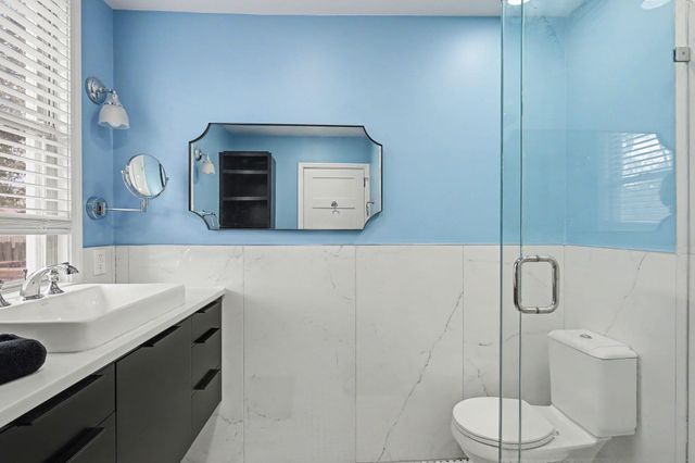 1361 VINTON AVE, Memphis, TN 38104