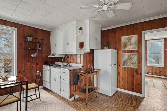 1361 VINTON AVE, Memphis, TN 38104