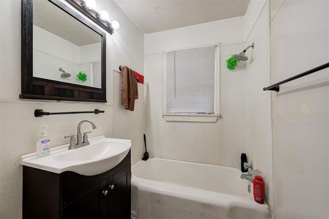 2111 NE 26th Street, Oklahoma City, OK 73111