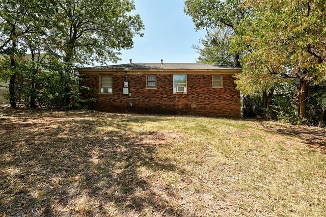 2111 NE 26th Street, Oklahoma City, OK 73111