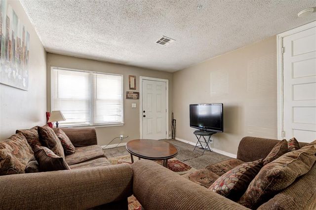 2111 NE 26th Street, Oklahoma City, OK 73111