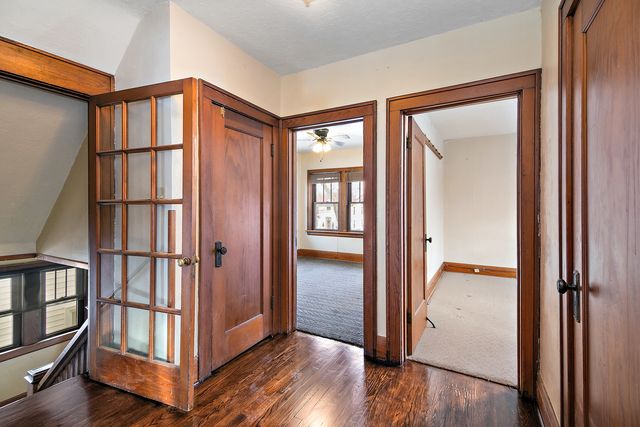 997 S Evergreen Avenue, Kankakee, IL 60901