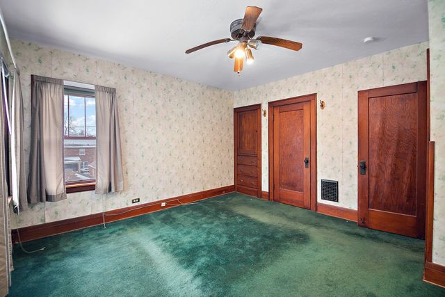 997 S Evergreen Avenue, Kankakee, IL 60901