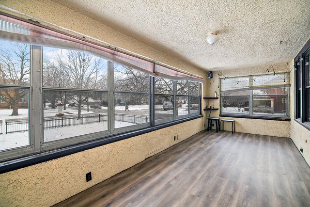 997 S Evergreen Avenue, Kankakee, IL 60901