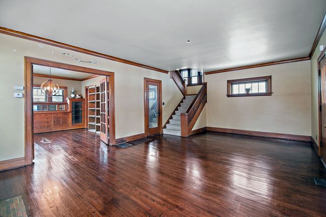 997 S Evergreen Avenue, Kankakee, IL 60901