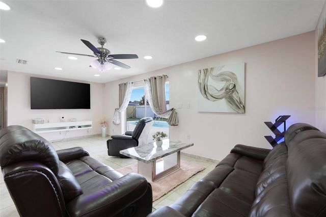 1126 ORWELL AVENUE, Orlando, FL 32809