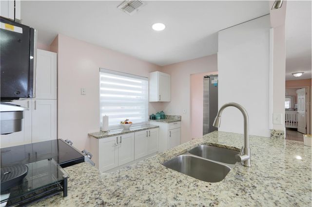 1126 ORWELL AVENUE, Orlando, FL 32809