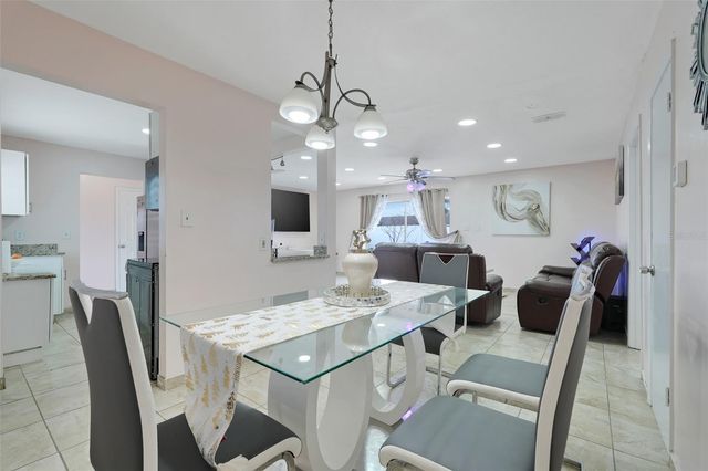 1126 ORWELL AVENUE, Orlando, FL 32809