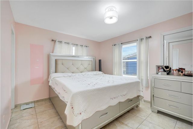 1126 ORWELL AVENUE, Orlando, FL 32809