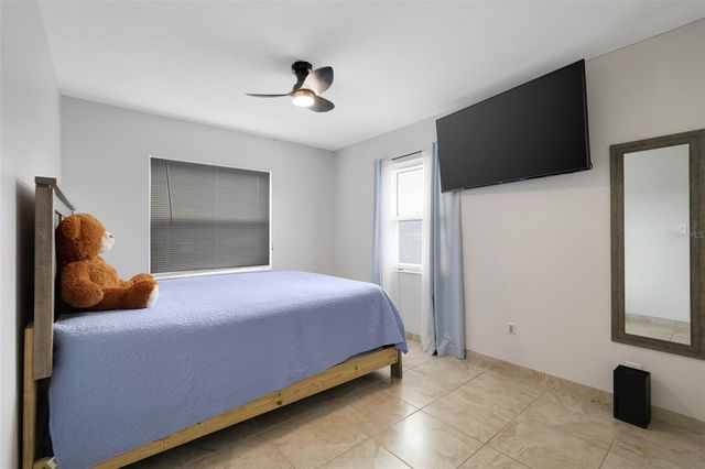 1126 ORWELL AVENUE, Orlando, FL 32809