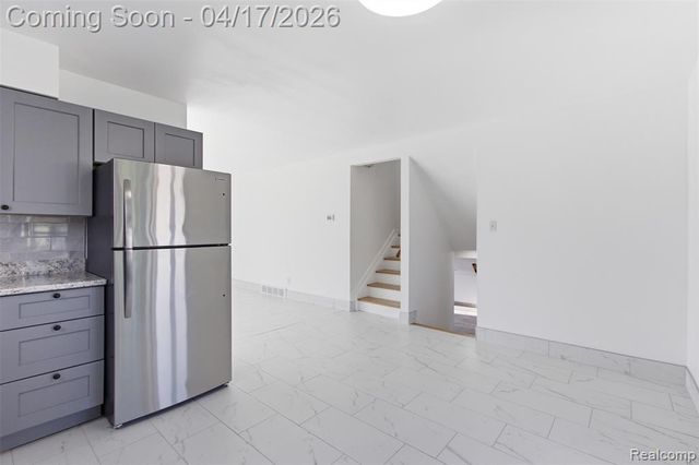 34580 Viceroy Drive, Sterling Heights, MI 48310