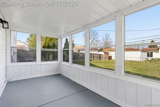 34580 Viceroy Drive, Sterling Heights, MI 48310