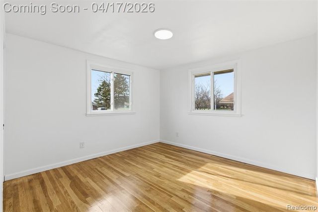 34580 Viceroy Drive, Sterling Heights, MI 48310