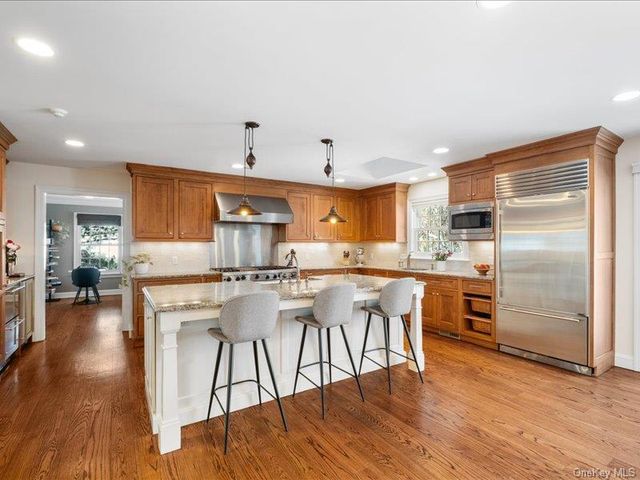 79 Greenacres Avenue, Scarsdale, NY 10583