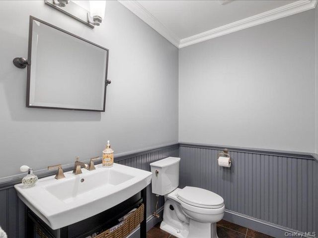 79 Greenacres Avenue, Scarsdale, NY 10583