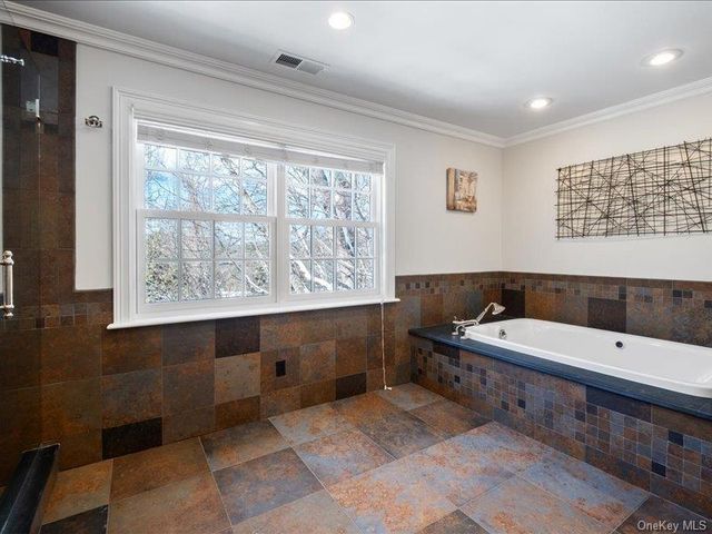 79 Greenacres Avenue, Scarsdale, NY 10583