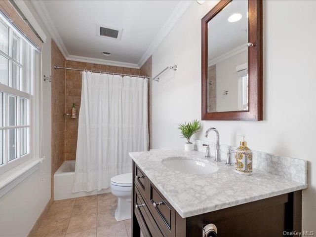 79 Greenacres Avenue, Scarsdale, NY 10583