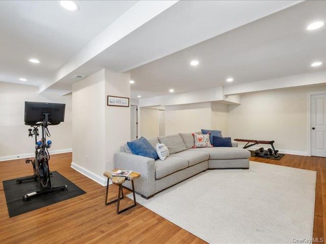 79 Greenacres Avenue, Scarsdale, NY 10583