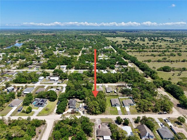 7756 98th Avenue, Vero Beach, FL 32967