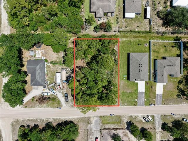 7756 98th Avenue, Vero Beach, FL 32967