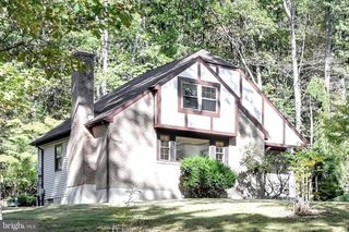 40 HIGH RD, Ashland, PA 17921