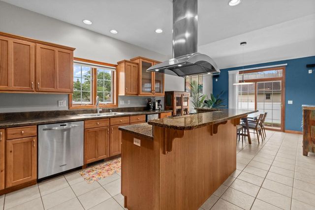 3152 SAVANNA WAY, Green Bay, WI 54311