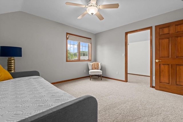 3152 SAVANNA WAY, Green Bay, WI 54311