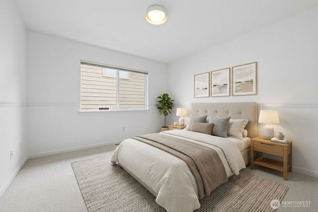 2005 NE 35th Place, Renton, WA 98056