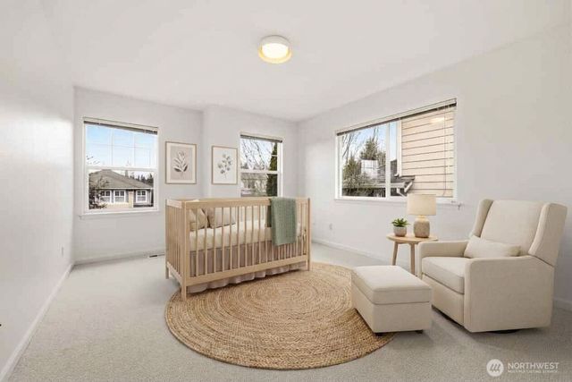 2005 NE 35th Place, Renton, WA 98056