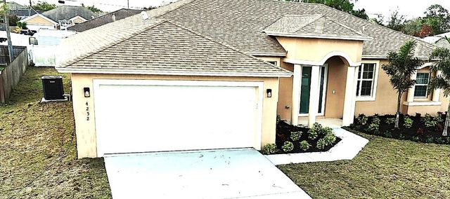 4252 SW Muncie Street, Port St. Lucie, Port St Lucie, FL 34953
