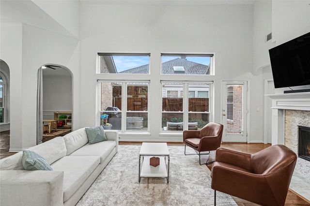 18711 Tall Oak Drive, Dallas, TX 75287