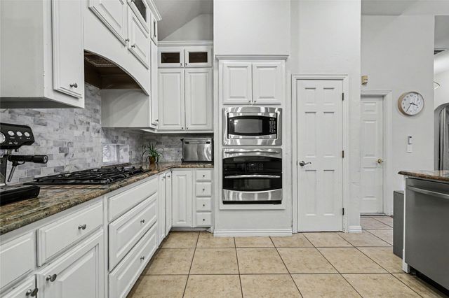 18711 Tall Oak Drive, Dallas, TX 75287