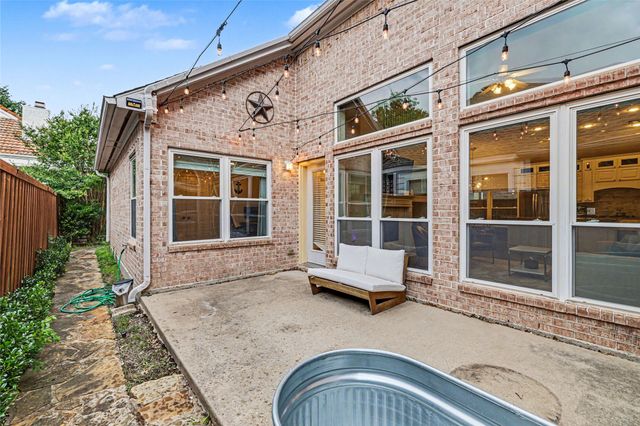 18711 Tall Oak Drive, Dallas, TX 75287
