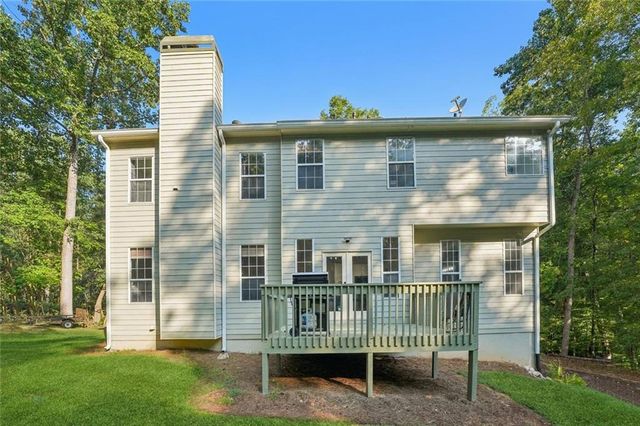 195 Sable Pointe Drive, Milton, GA 30004