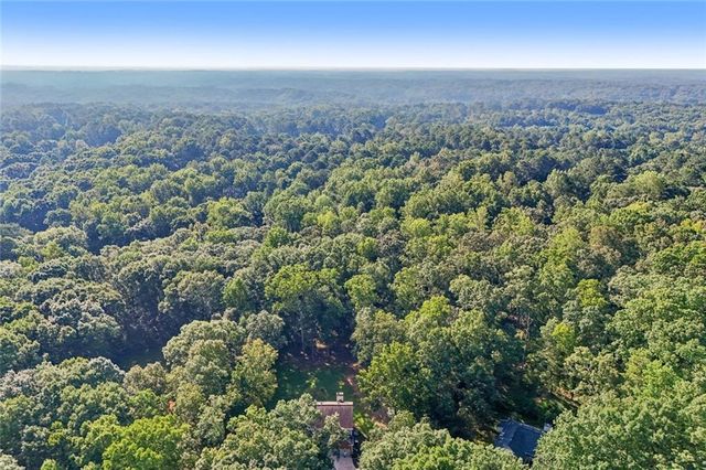 195 Sable Pointe Drive, Milton, GA 30004