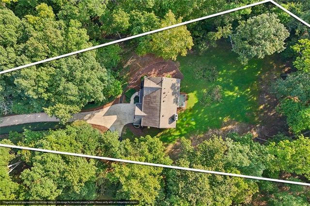 195 Sable Pointe Drive, Milton, GA 30004