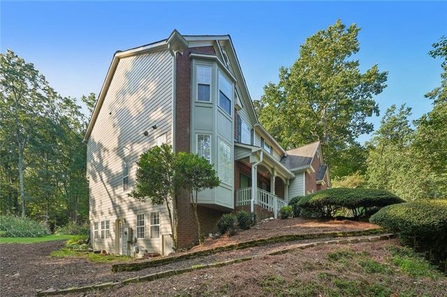 195 Sable Pointe Drive, Milton, GA 30004
