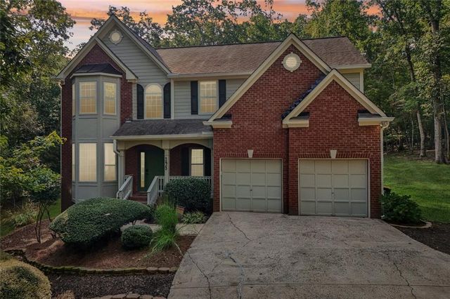 195 Sable Pointe Drive, Milton, GA 30004