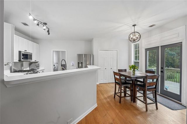 195 Sable Pointe Drive, Milton, GA 30004