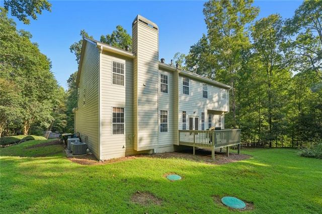 195 Sable Pointe Drive, Milton, GA 30004