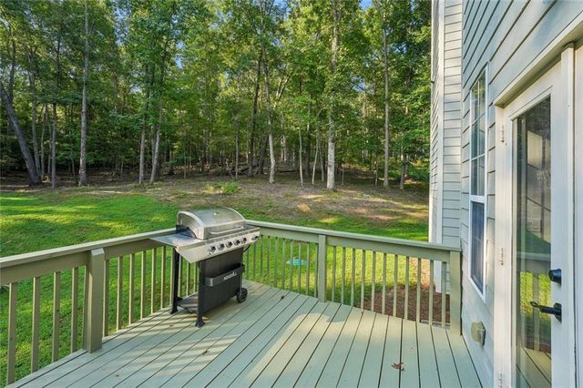 195 Sable Pointe Drive, Milton, GA 30004
